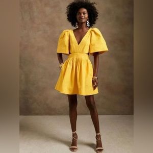 Banana Republic Yellow Cutout Open Back Mini Dress Size 4 Petite
